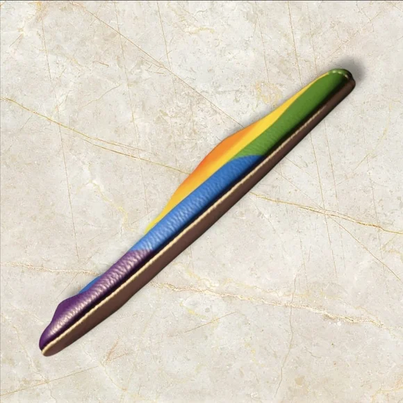 Kate Spade Limited-edition Rainbow Clutch-NWOT - Picture 5 of 8